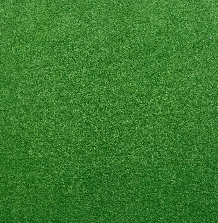 Interface Polichrome / Velor / 50 cm x 50 cm / Green