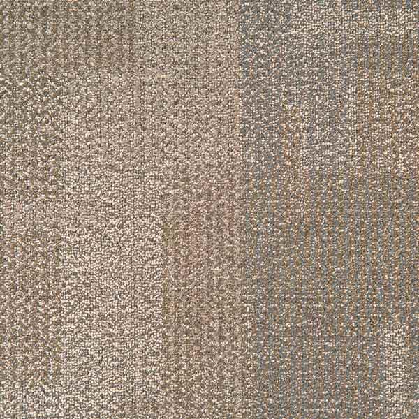 Interface Entropy II / Bouclé / 50 cm x 50 cm / Brown