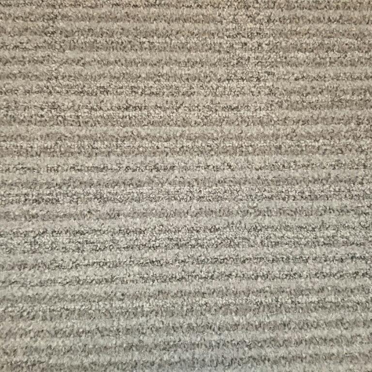 Interface Equilibrium / Bouclé / 50 cm x 50 cm / Beige