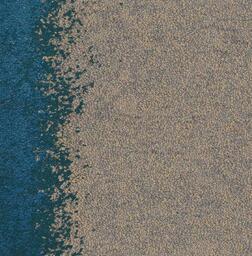 Looking for Interface carpet tiles? Urban Retreat 101 in the color Cream/Blue is an excellent choice. View this and other carpet tiles in our webshop.