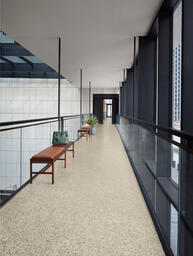 Interface LVT In The Mix Terrazzo PVC / PVC/LVT / 50 cm x 50 cm / Brown, Beige