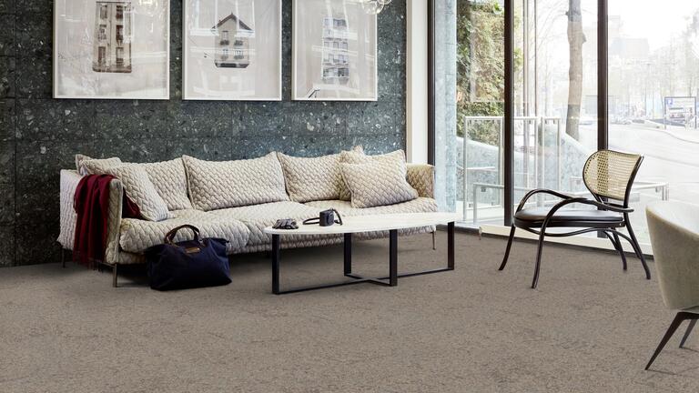 Interface Urban Retreat 102 / Bouclé / 50 cm x 50 cm / Brown, Beige