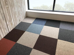 Interface Budget Isolation Mix / Bouclé / 50 cm x 50 cm / Mix, Black, Blue, Grey, Beige