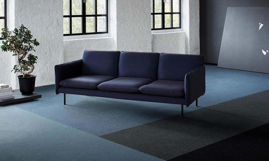 Velour carpet tiles / 