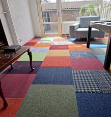 With the Shades of Color, our customer feels like living inside a true work of art, laid in a stunning Ashlar pattern.