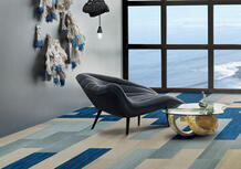 Mix of skinny planks in blue and cream shades